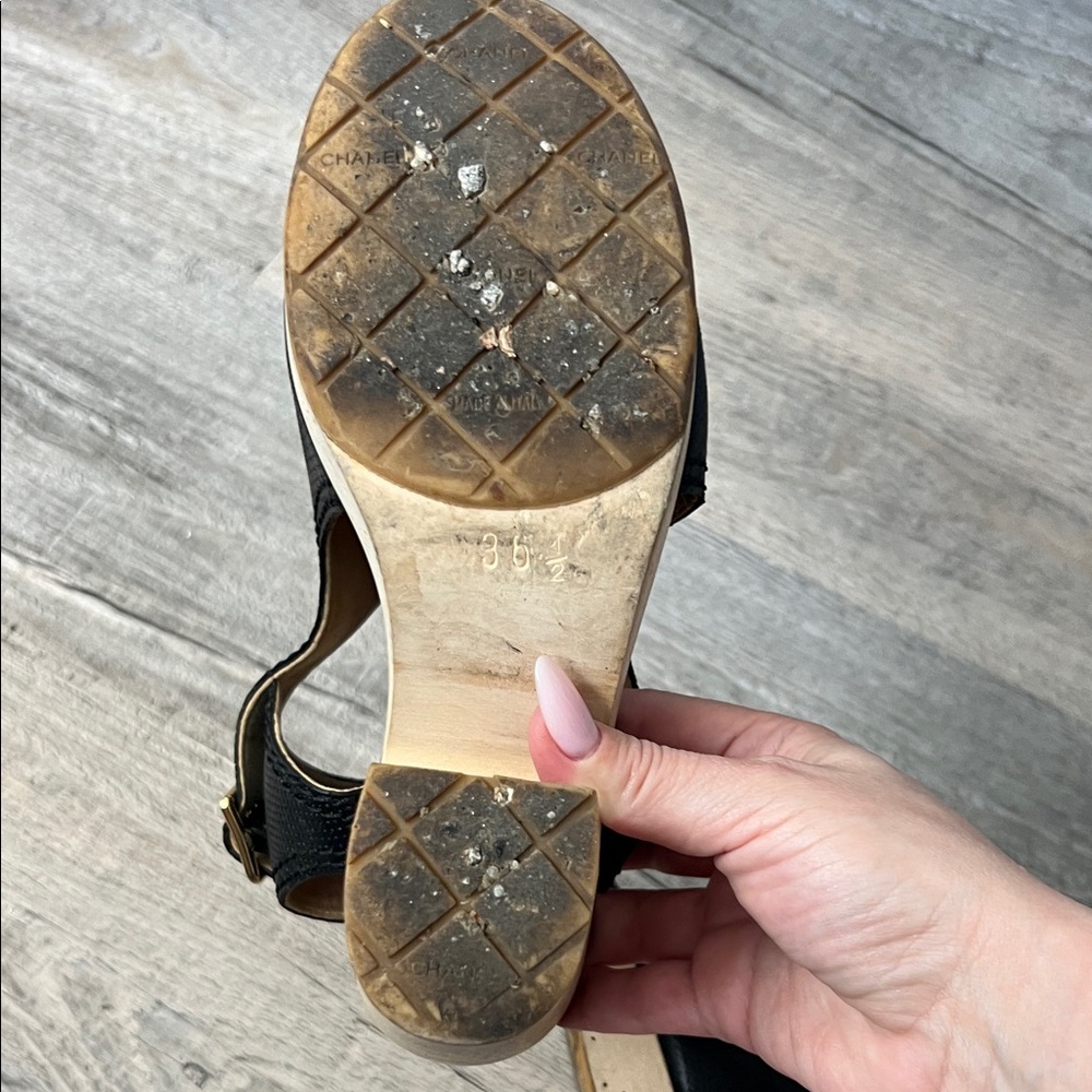 CHANEL Black Leather Sandals with Gold Buckles - Picture 3 of 5